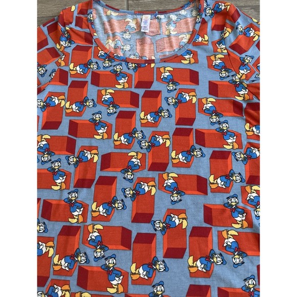LuLaRoe Disney Shirt Womens Med. Simply Comfortable Donald Duck Oversized Hi-Low - Picture 3 of 6